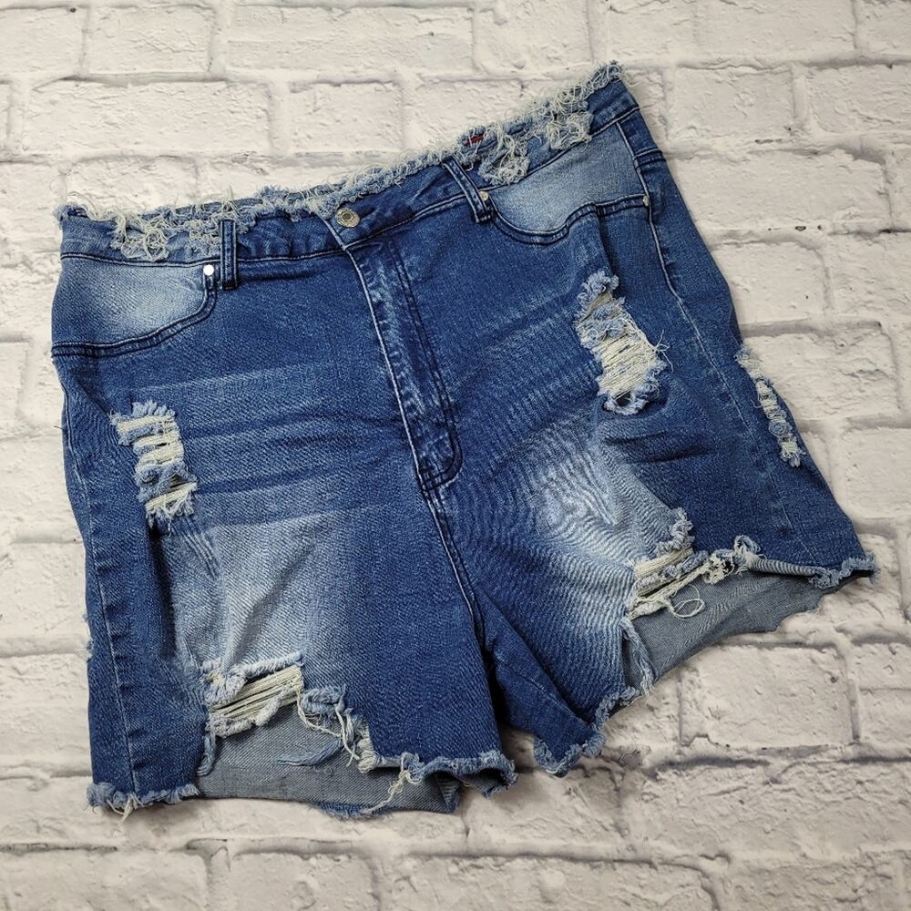 Roma Studio Shredded & Frayed Denim Shorts Stretch Boho Plus size 20